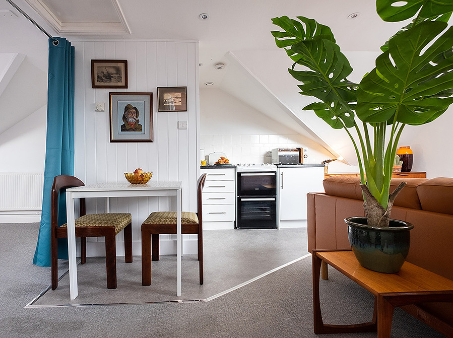 LOCATION HOUSE KENT LOCATION HOUSE SHOOT LOCATION LOCATION AGENCY MARGATE LOCATION BROADSTAIRS LOCATION RAMSGATE LOCATION PHOTOGRAPHIC LOCATION FILMING LOCATION