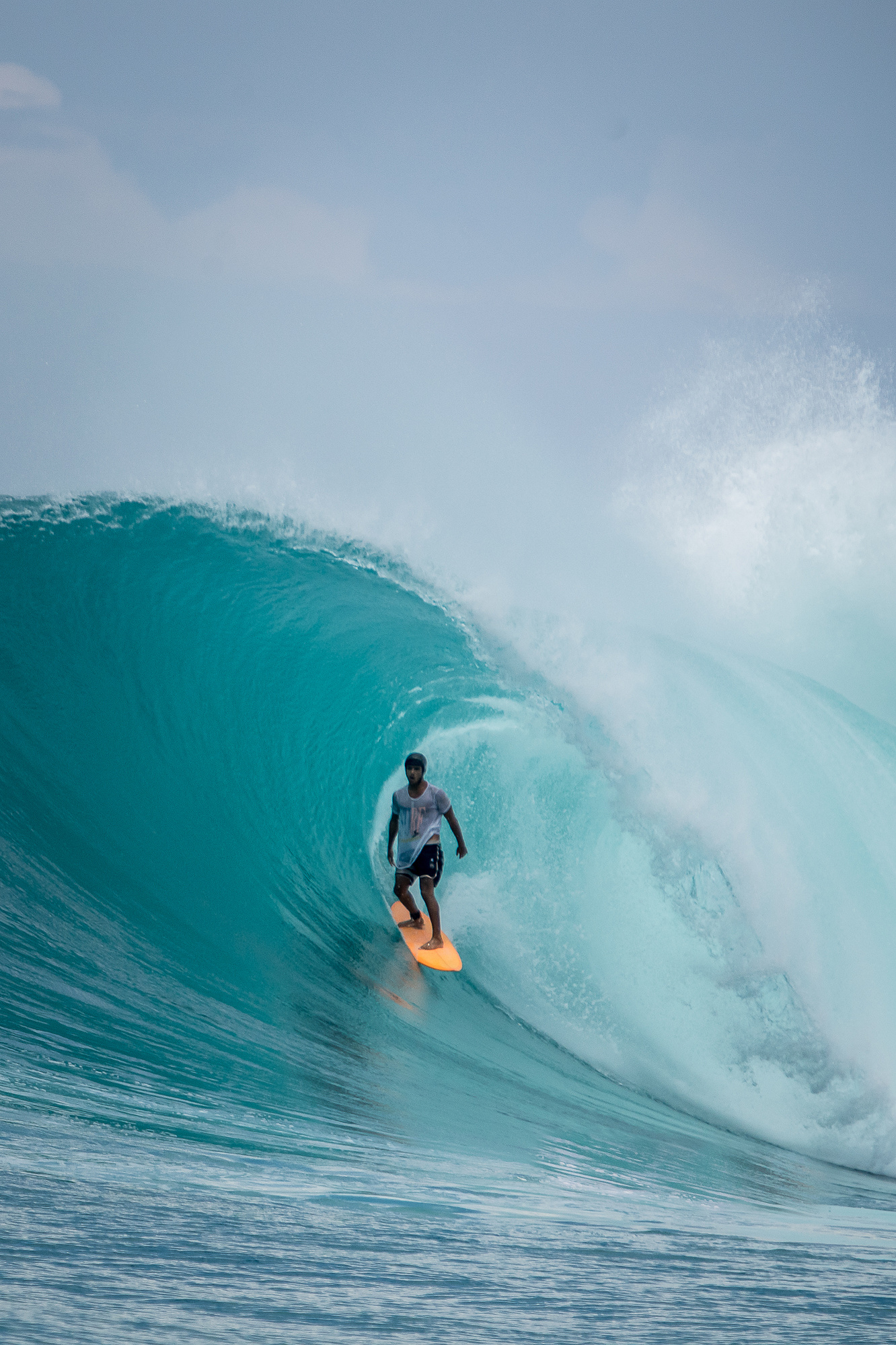 perfect wave indonesia