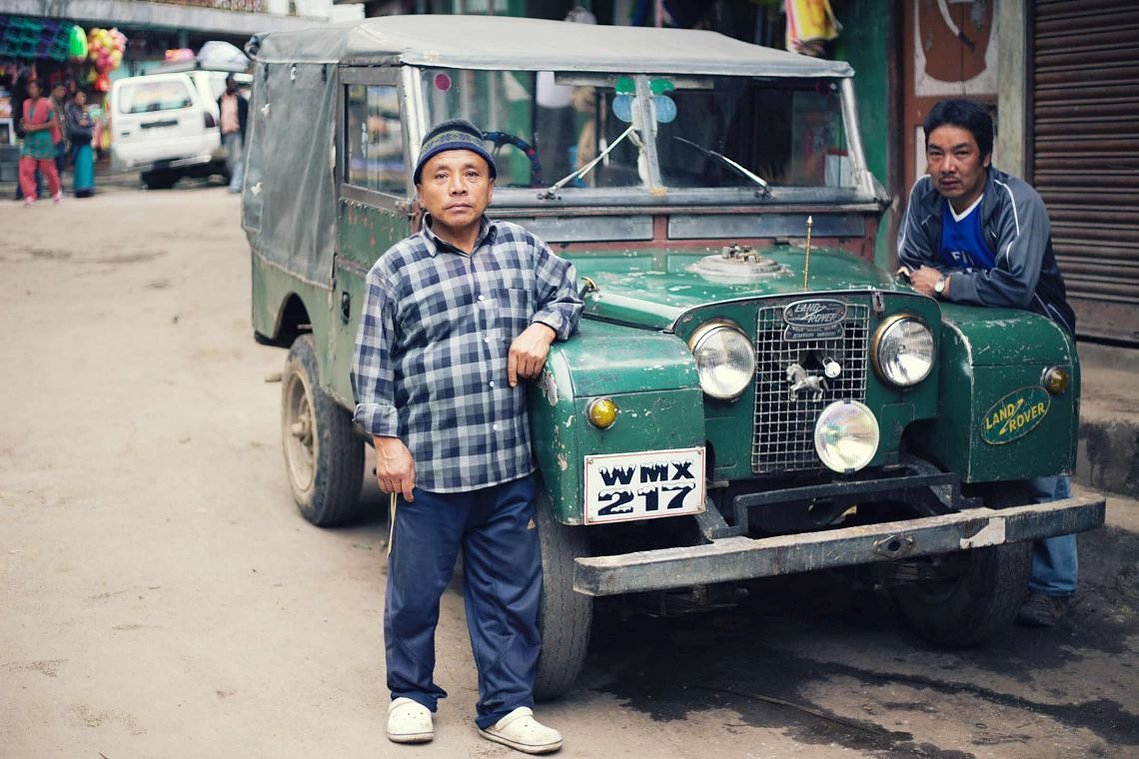 President of the Singalila Land Rover Association Kalu Tamang