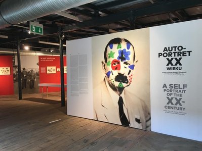 A Self-Portrait of the XXth Century - curating exhibitions from the collection of Jean-Marie Donat