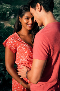 Couple complice