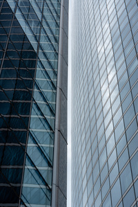 Deux tours à la Défense dans le quartier Valmy