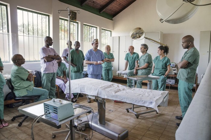Albinos in Tanzania @ Ana Palacios Documentary Photographer