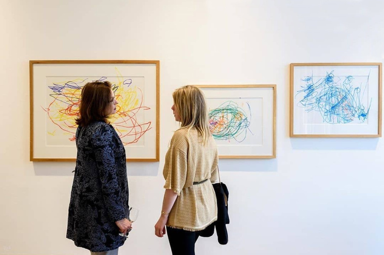 Mary Sue Art Practice . exhibition view at the merchant house gallery in Amsterdam contemporary artist themarysueproject