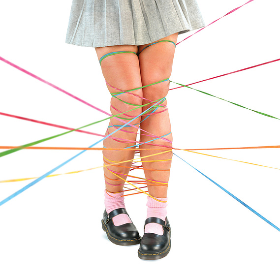 Mary Sue, Art, The elastic game, photo 2 of the series, video performance, mondrian, araki, themarysueproject
