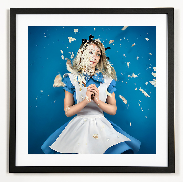 Mary Sue in wonderland. Entertainment serial realised in 2022, Mary Sue.