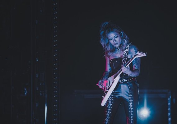 The Smashing Pumpkins Guitar Part Emilie Bardalou music photographer