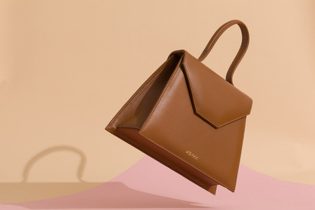 brown leather women&amp;#x27;s handbag