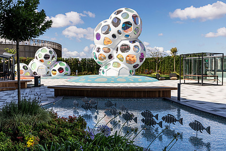 ​marmara forum outdoor kids playground and pool