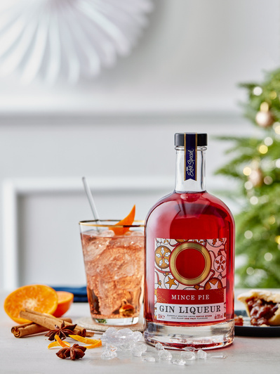 Christmas gin photography shot for Asda, perfect for editorial, advertising and restaurant food photography, shot by food photographer, Sid Ali