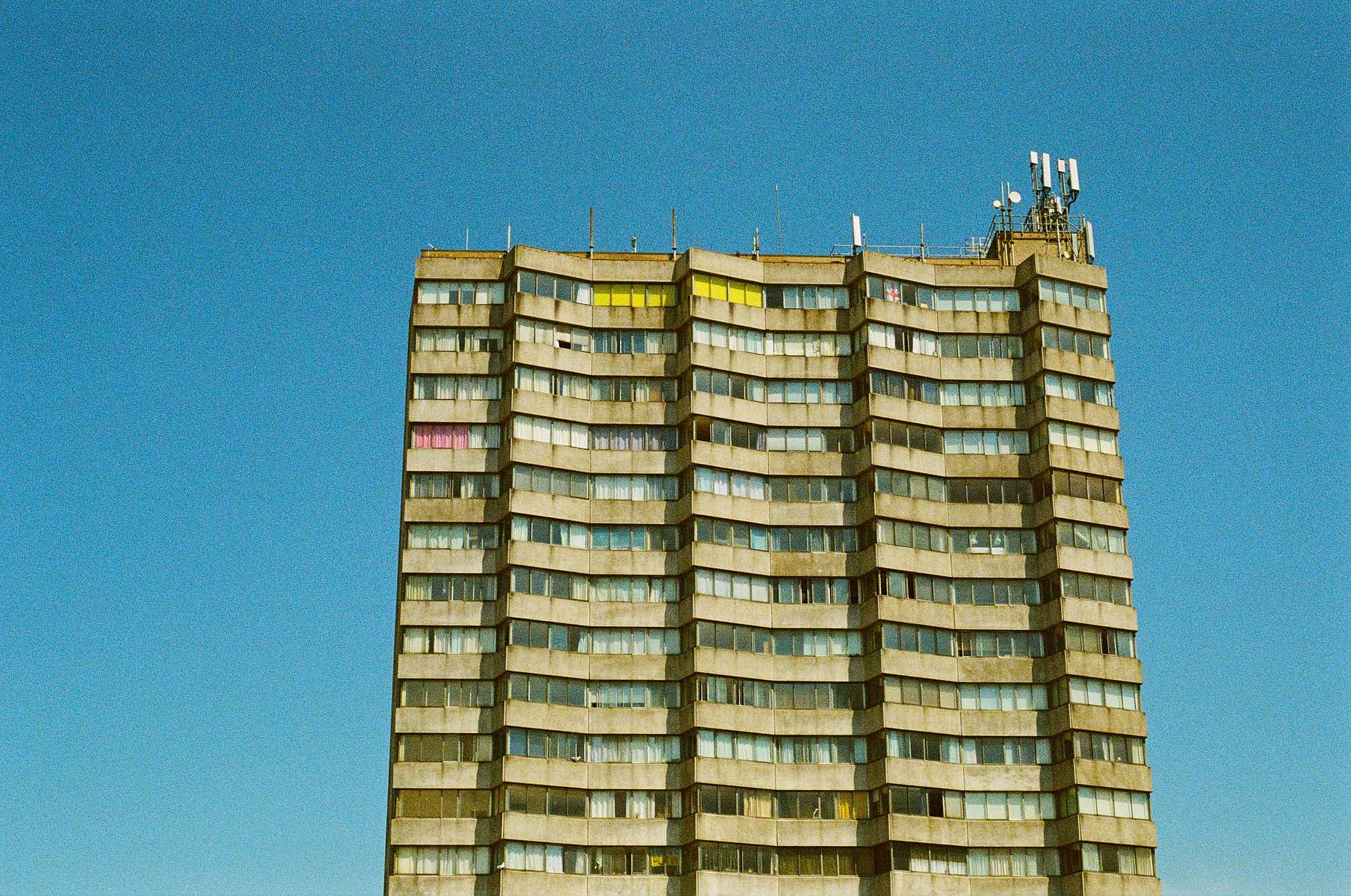 35mm Film Photography - Birmingham ( and Wolverhampton )
35mm films, Analogue ( sic ) Photojournalism, 35mm black and white film photographers Birmingham, 35mm colour photographers Birmingham
PAUL PICKARD - 07720238997. staffordphotostudio@gmail.com