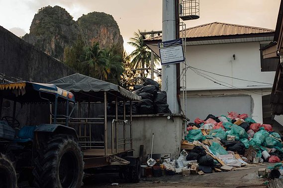 Thailand, Tourist, Tourism, Beach, Railay Beach, trash, 