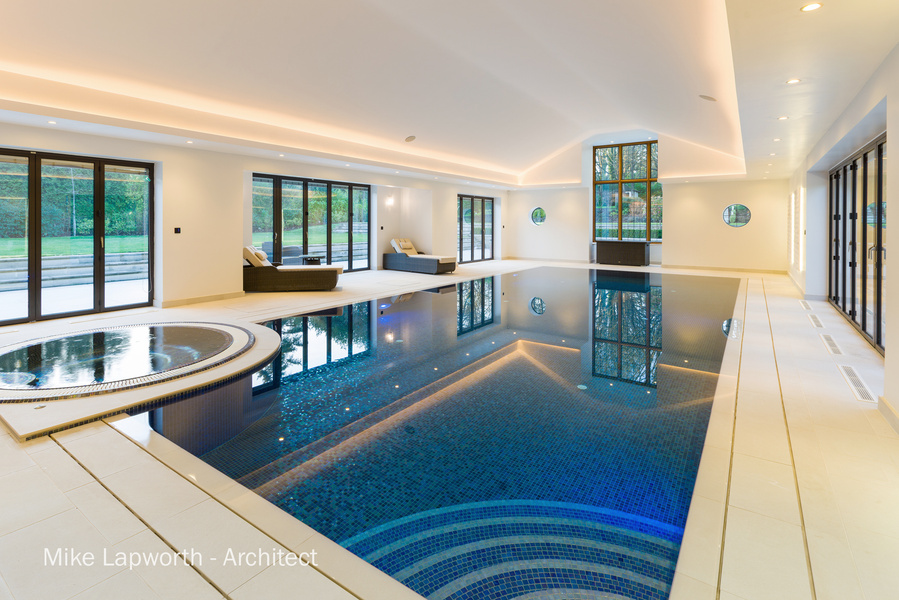 Arcitectural design by Mike Lapworth. 
New build  Photohgraphy by Sandry Studio.
Arts and crafts style. Swimming pool and sauna 