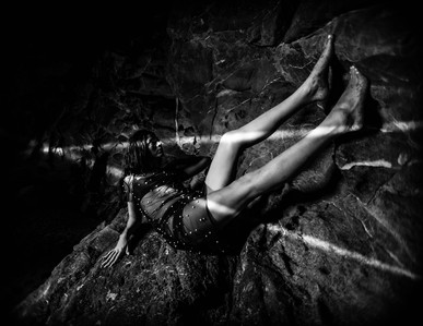storytelling photography, black and white high contrast on location cave photo, high fashion campaign, surreal photography, dream photography, los angeles portrait photographer, fantasy, stylized headshots, zandervision zander fieschko sony alpha
