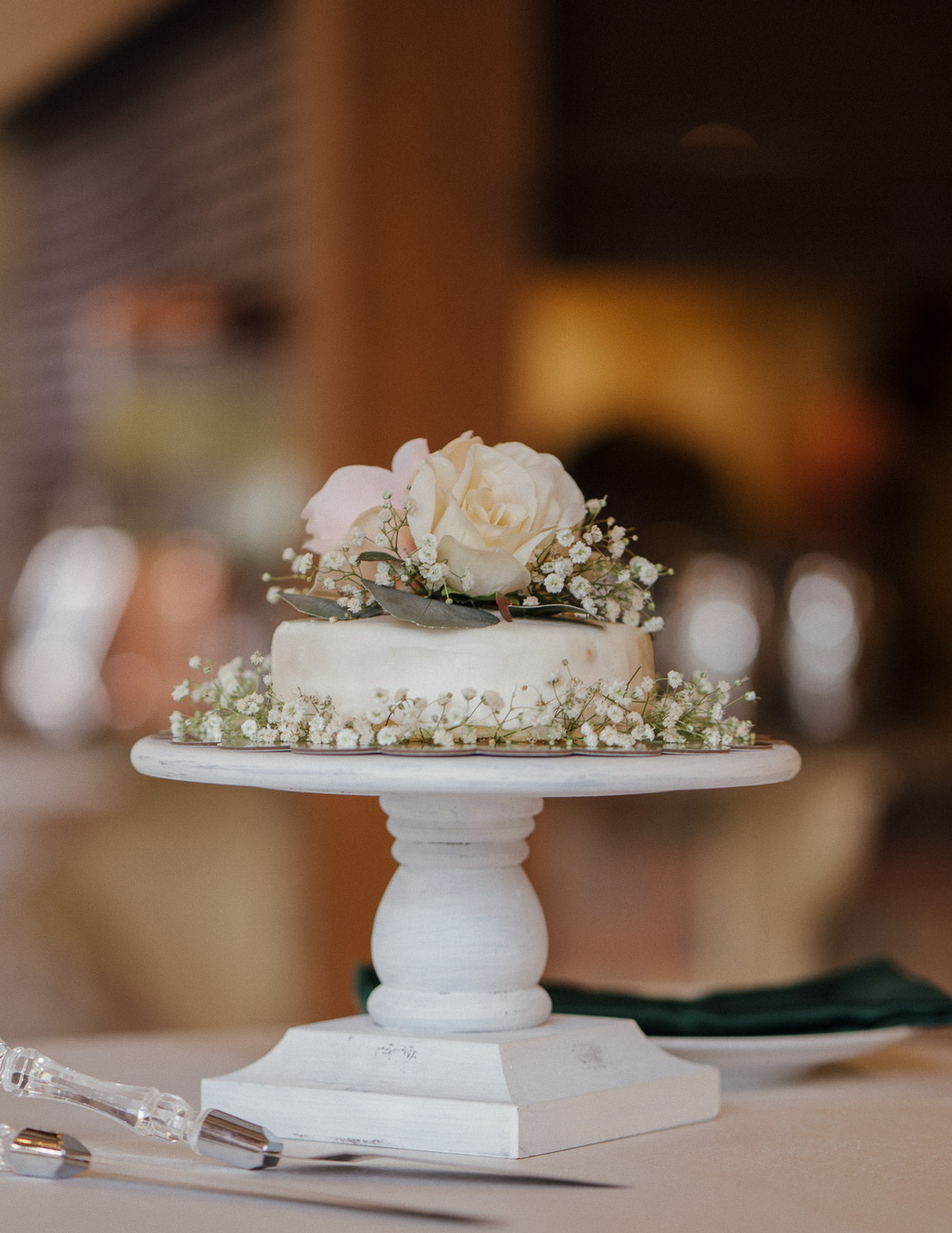 Wedding cake, Della Terra Mountain Chateau.