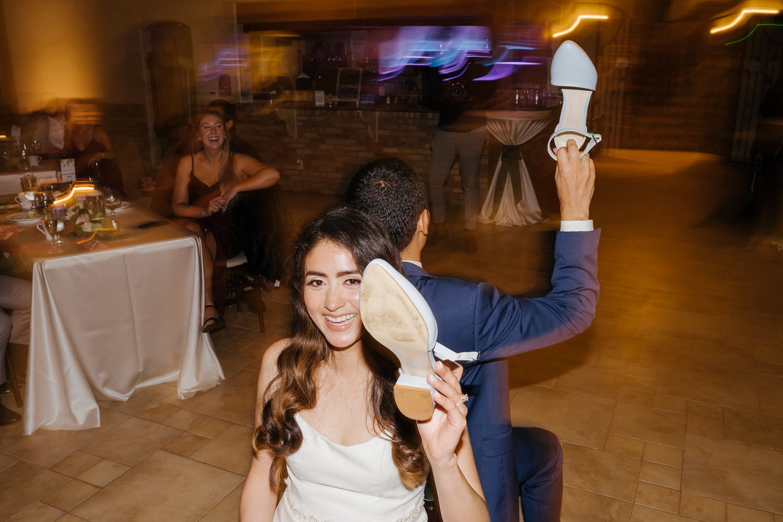 Wedding shoe game, Della Terra Mountain Chateau.