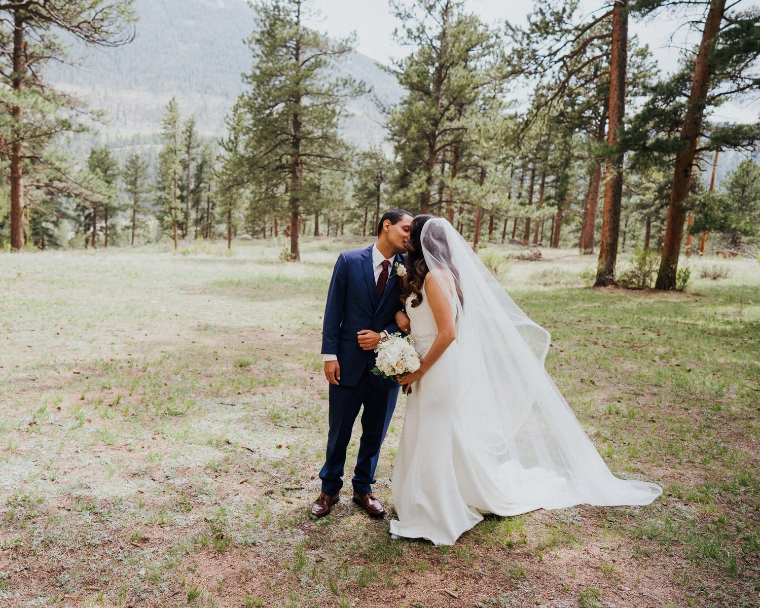 Estes Park, Colorado wedding day. 