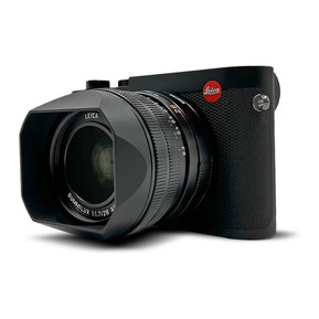 Director and photographer Timothy Hogan uses the Leica Q2 with its fixed 28mm lens for high-resolution, full-frame stills during location scouting, BTS photography, and candid on-set moments.

