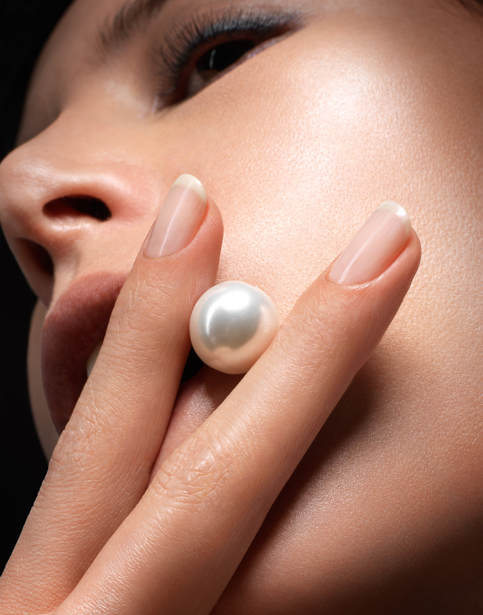Cosmetics and beauty product photography by commercial and advertising photographer Timothy Hogan in Los Angeles
