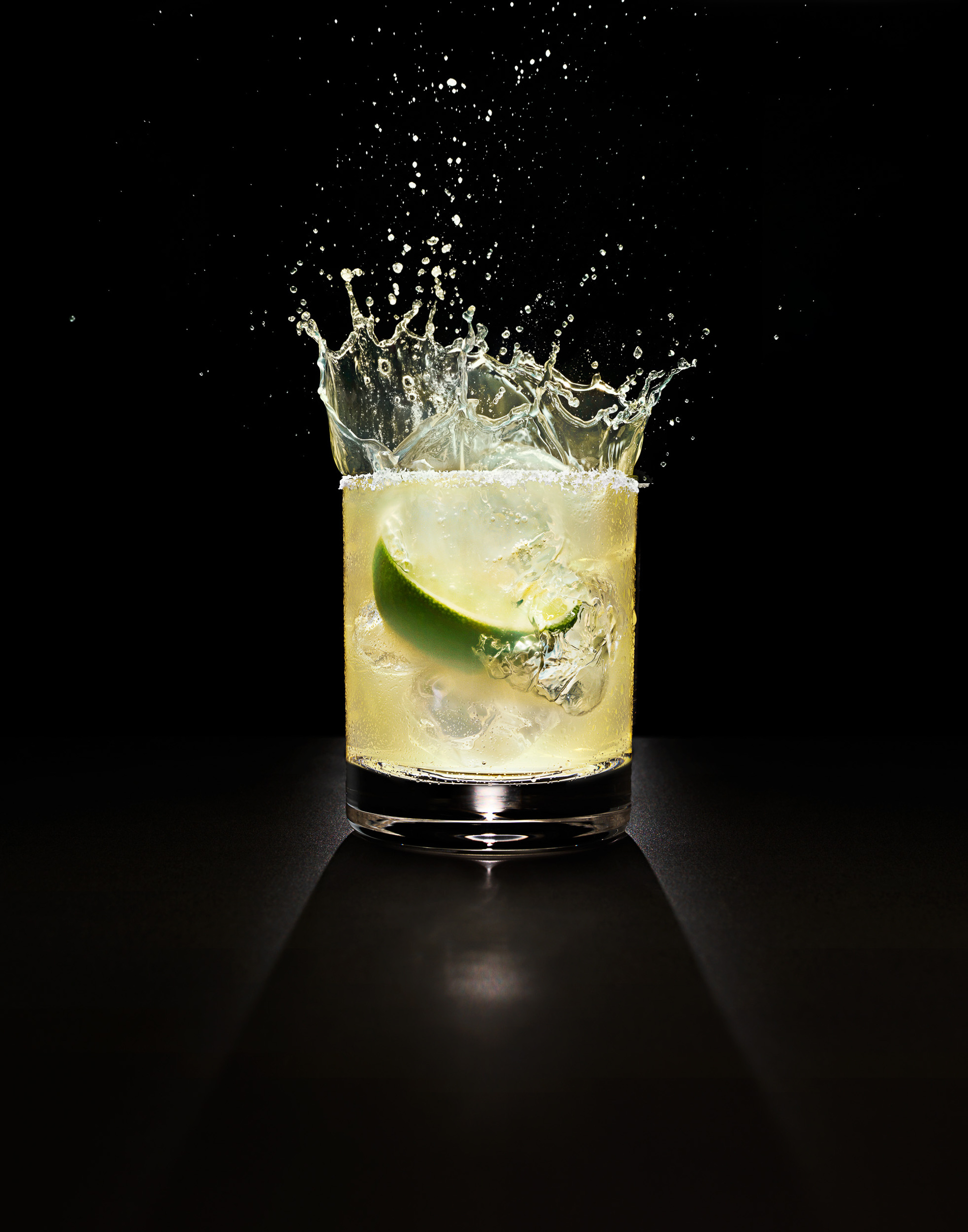 Jose Cuervo Golden Margarita cocktail splash photography by beverage photographer Timothy Hogan. 

Beverages and alcohol product & advertising photography by Timothy Hogan Studio in Los Angeles