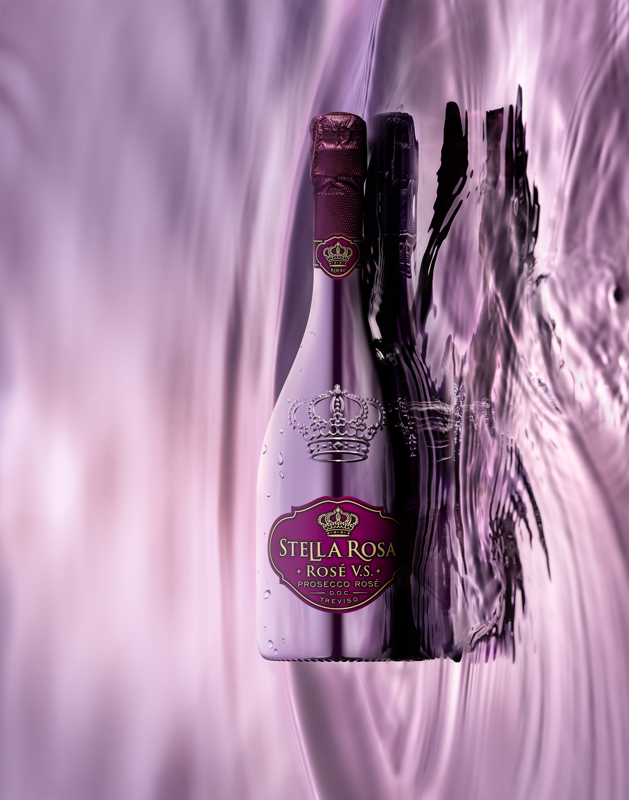 Stella Rosa VS Rose wine bottle photography by Timothy Hogan in Los Angeles