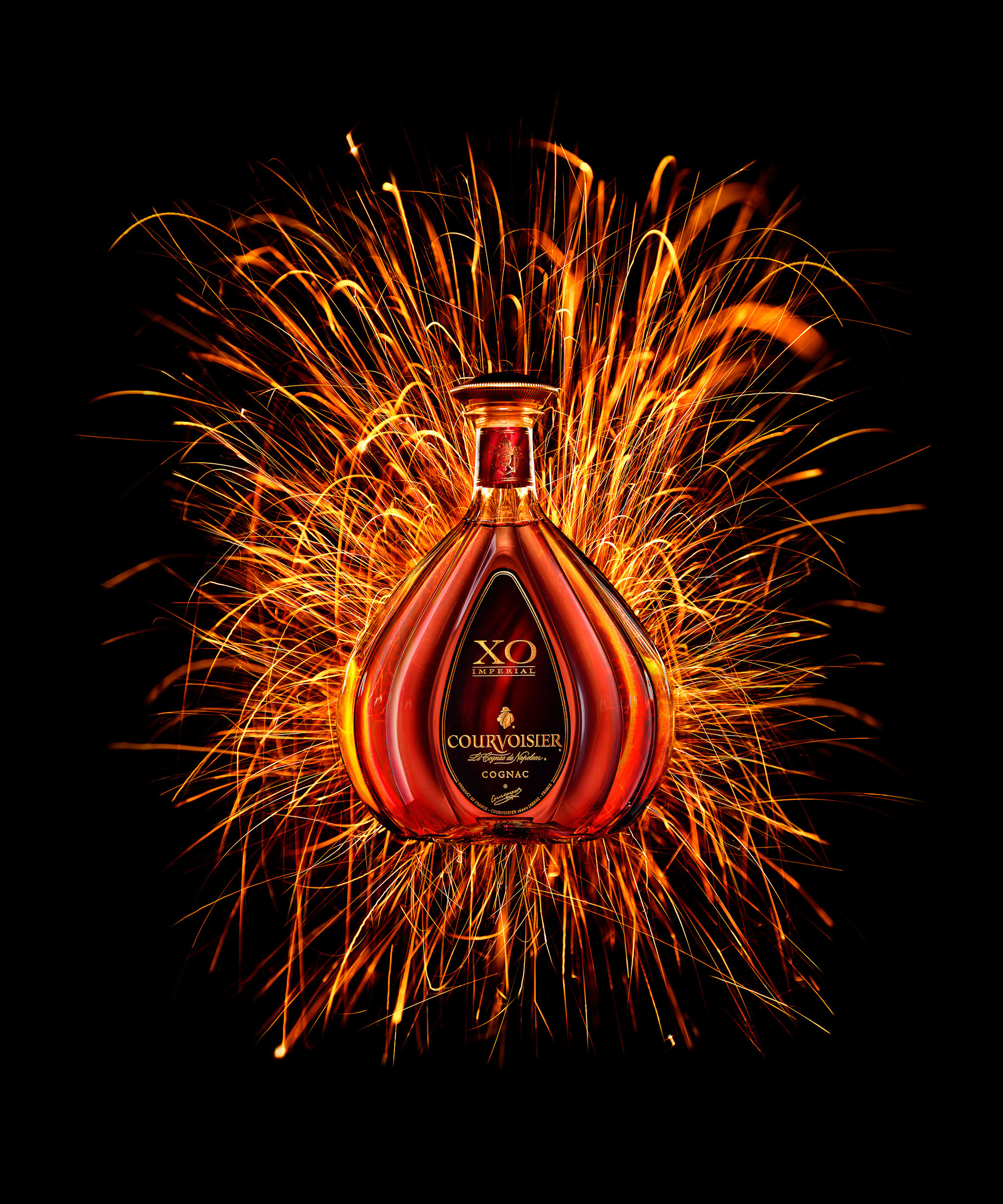 Courvoisier Sparks bottle photography. Beverage and liquid product & advertising photography by Timothy Hogan Studio in Los Angeles
