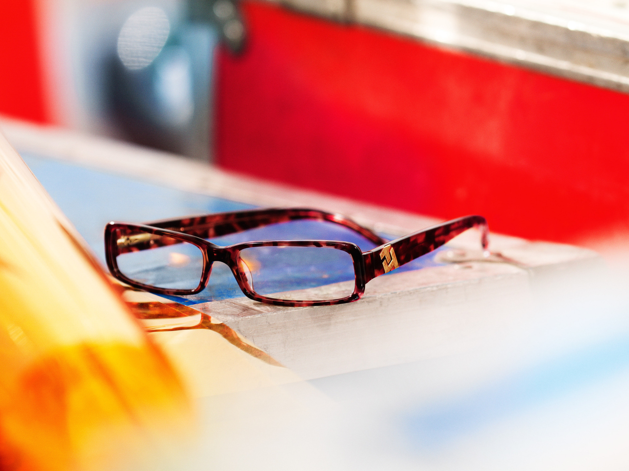 Commercial and advertising product photography for footwear, bags and eyewear accessories by still life photographer, product photographer and commercial photographer Timothy Hogan for Tommy Hilfiger
