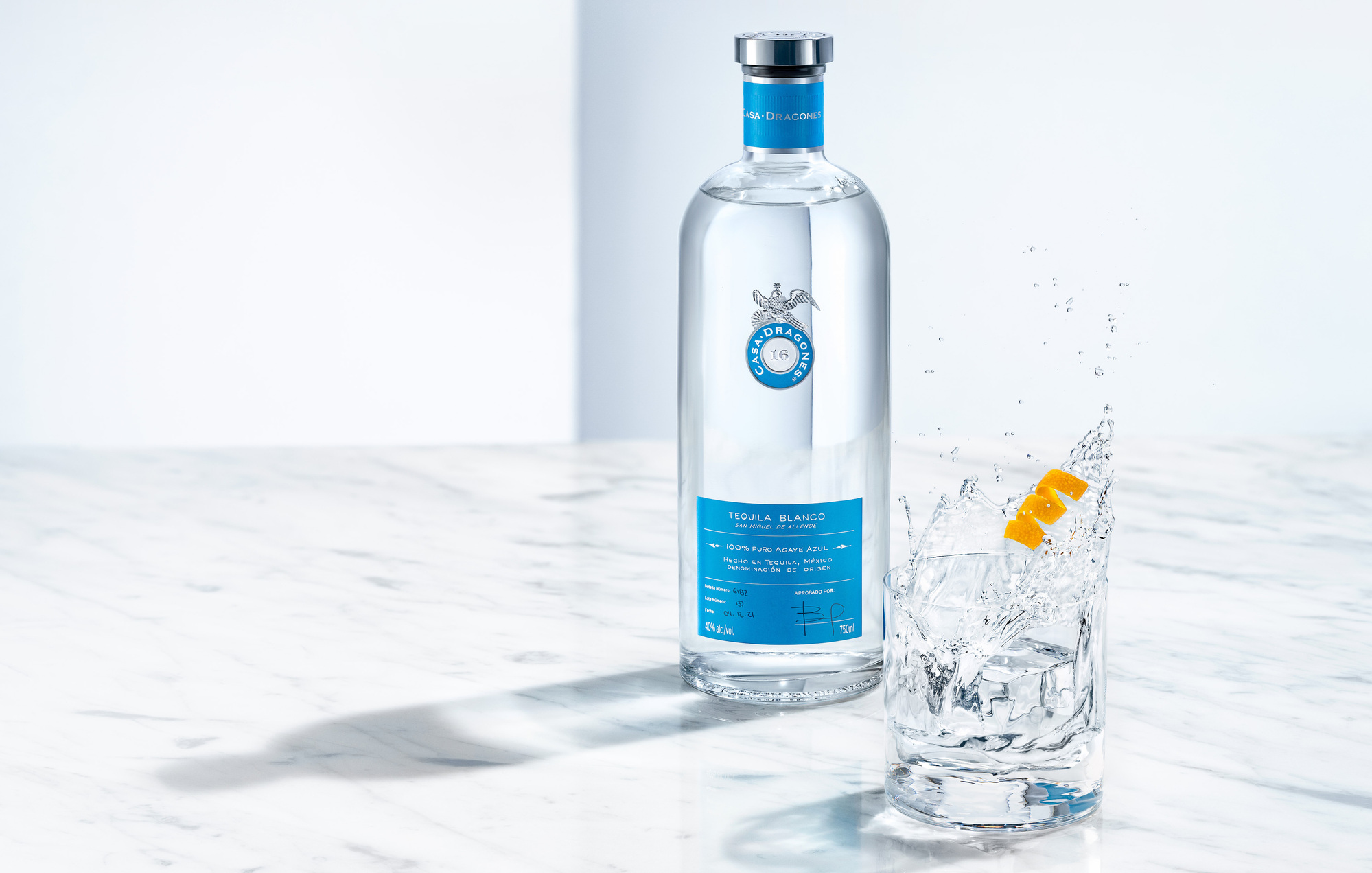 Casa Dragones Tequila Blanco Splash photography shot. Beer, wine and liquor product photography by commercial and advertising beverage photographer / product photographer Timothy Hogan in Los Angeles