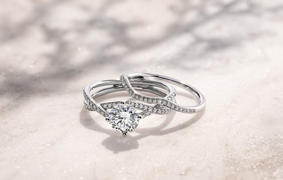 Jewelry photography - Advertising photography, product photography and jewellery photography by commercial jewelry photographer, product photographer and still life photographer Timothy Hogan in Los Angeles 