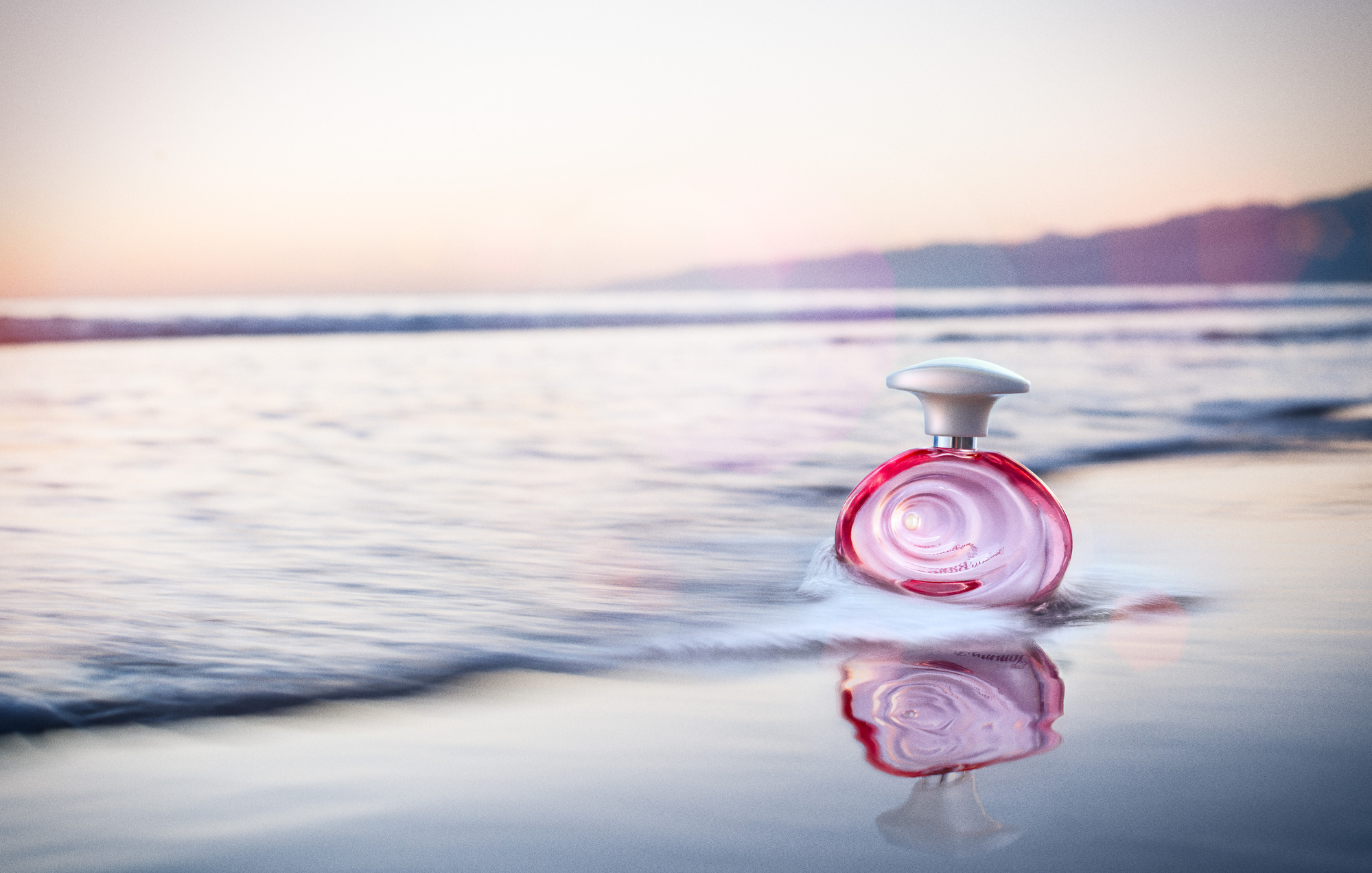 Tommy Bahama Perfume & Fragrance photography by commercial, product & advertising photographer Timothy Hogan in the Los Angeles Studio