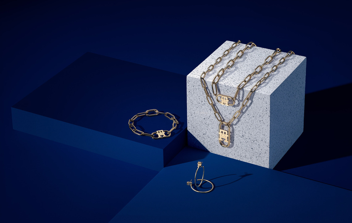 Jewelry photography - Advertising photography, product photography and jewellery photography by commercial jewelry photographer, product photographer and still life photographer Timothy Hogan in Los Angeles 