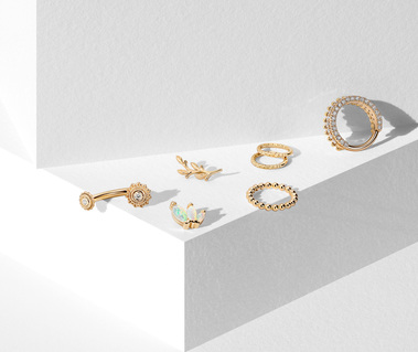 Jewelry photography - Advertising photography, product photography and jewellery photography by commercial jewelry photographer, product photographer and still life photographer Timothy Hogan in Los Angeles 