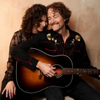 Musicians Hilary Tipps and Steve Obermiller portrait photography by Amber Shumake studio photographer