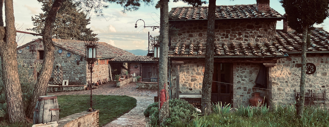 At our regenerative photography retreat in Chiusdino, Italy, we recharge, share work, discuss and inspire each other in an intimate community of photographers
