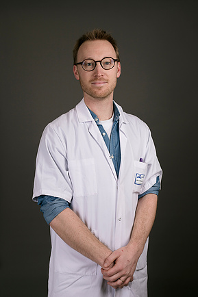 Portraits  professionnels CHU Nantes médecin artiste photographe Nantes