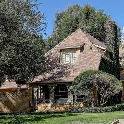 Side Photograph of the Rosenthal/Hackel Brown Home