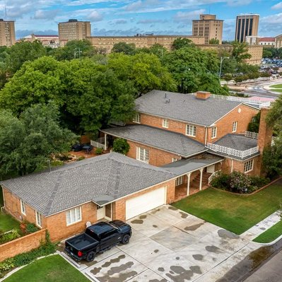 Side Photograph of the Wiley/Smith/Quilliam Home, Lubbock, Texas