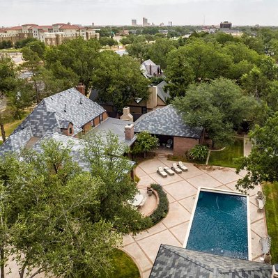 English House, Lubbock, Tx