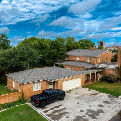 Side Photograph of the Wiley/Smith/Quilliam Home, Lubbock, Texas