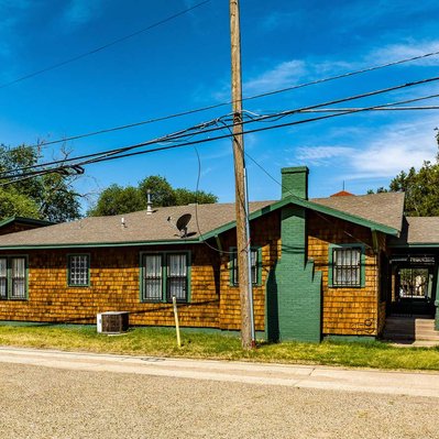 Bungalows at 1807 and 1809 Main Street, Lubbock, Texas