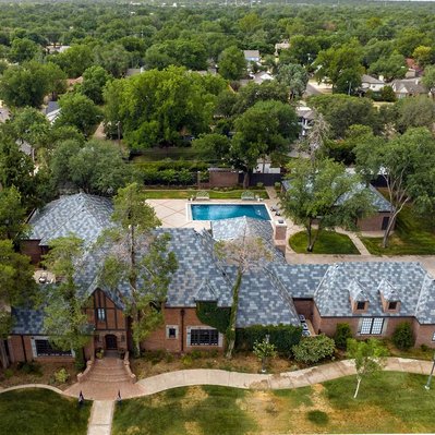 English House, Lubbock, Tx