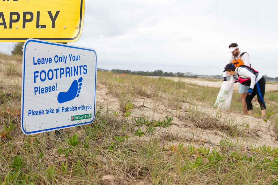 Erin van der Wyk Photography, Environmental Photography, Keep Australia Beautiful week, Litter, Rubbish removal, cleanup, documentary photography, Noosa, Australia, Kayaking, visual stories, create change