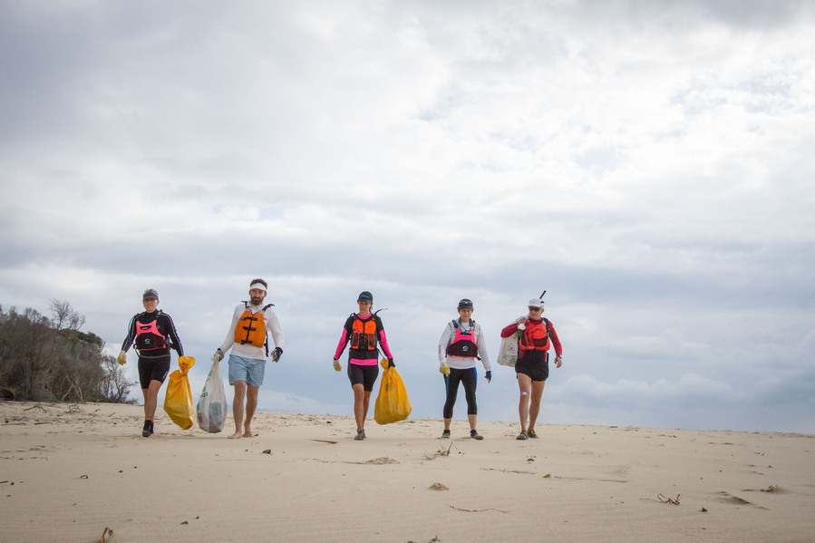 Erin van der Wyk Photography, Environmental Photography, Keep Australia Beautiful week, Litter, Rubbish removal, cleanup, documentary photography, Noosa, Australia, Kayaking, visual stories, create change