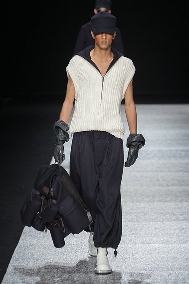 Abas @Armani