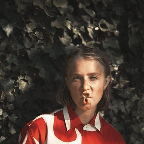 portrait of a female model making silly face, Photographer Ivan Djikaev/Mind On Photography.