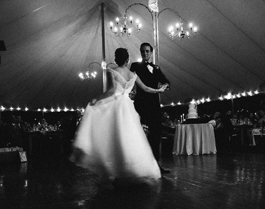 Fine art wedding photography: first dance in black and white.