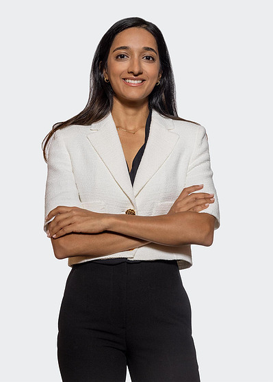 Smiling lady professional corporate photo in Boston