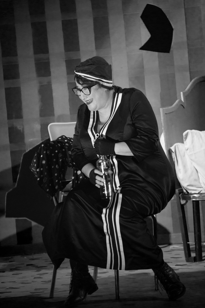 Foto di scena, foto teatro, stage photography, corrado nuzzo, mria di biase, ionesco
