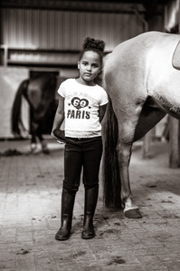Janet Vermist Fotografie Paardenmeisje Tiener Meisje Paard Ruiter Manege
