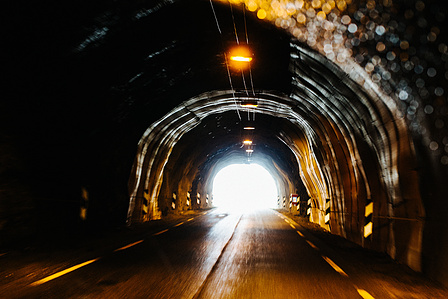 Janet Vermist Fotografie Claustrobie Claustrofobia Tunnel Donker Dark